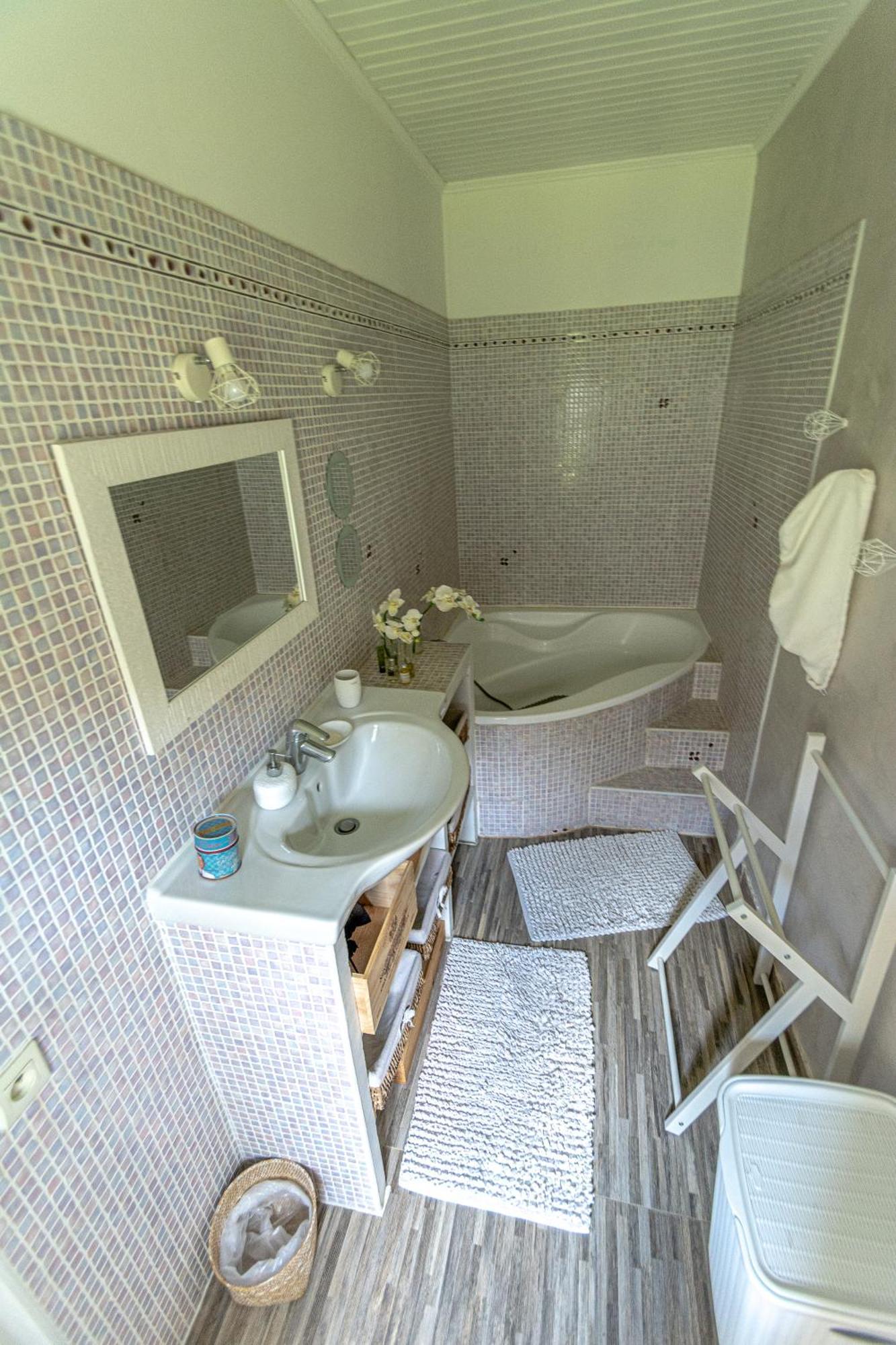 Le Baratier - Demeure De Charme Sauna & Piscine กัลวีสซง ภายนอก รูปภาพ